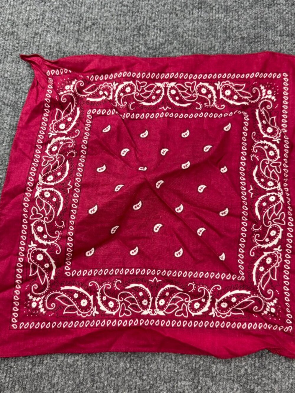Vintage Red Paisley Bandana Handkerchief Western Biker Headwrap Square 14"x13"